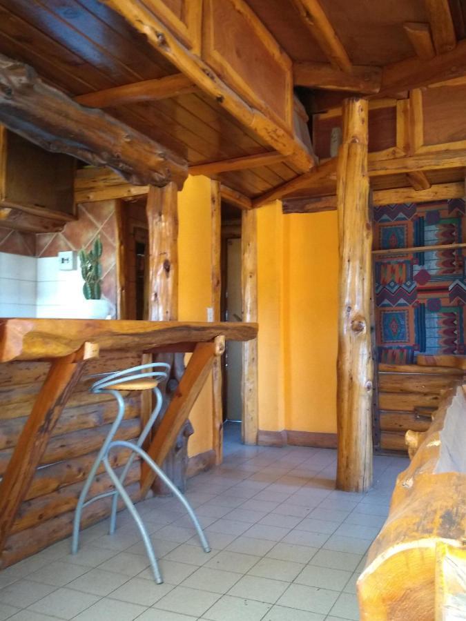Wood House Hostel Сан-Карлос-де-Барилоче Экстерьер фото